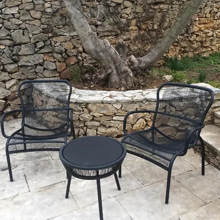 Flaugies Tatil Evi